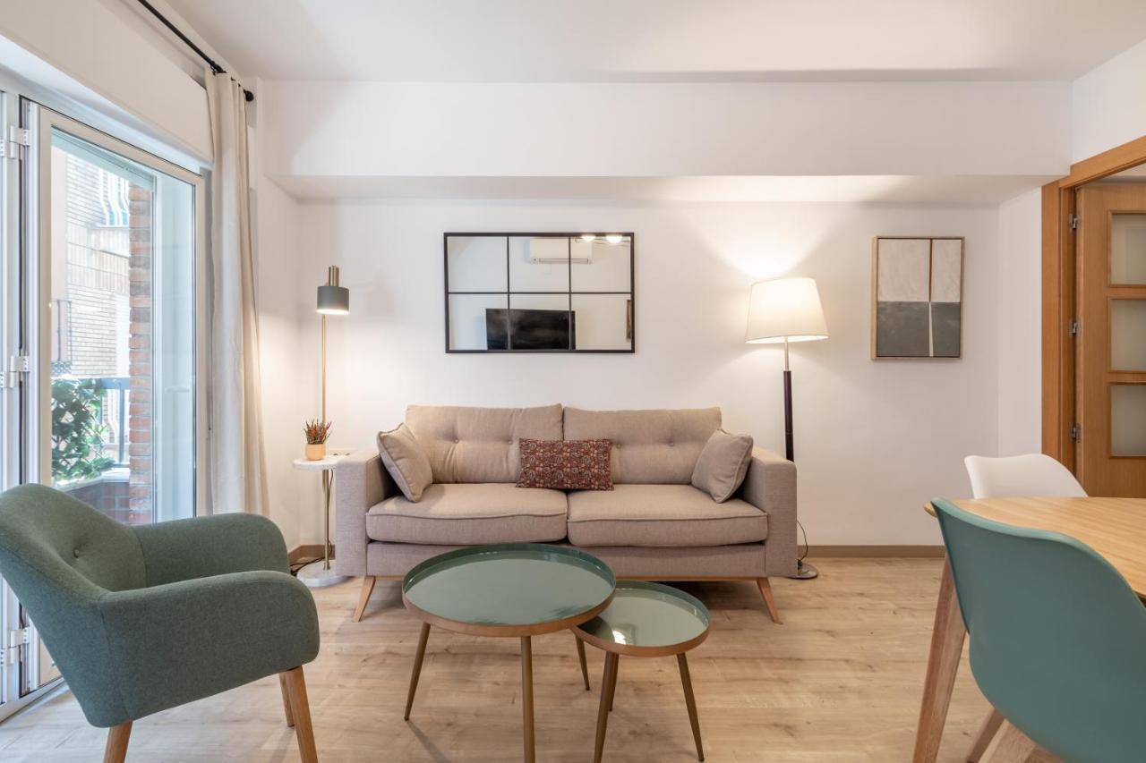 Bns Central Suites Гранада Экстерьер фото