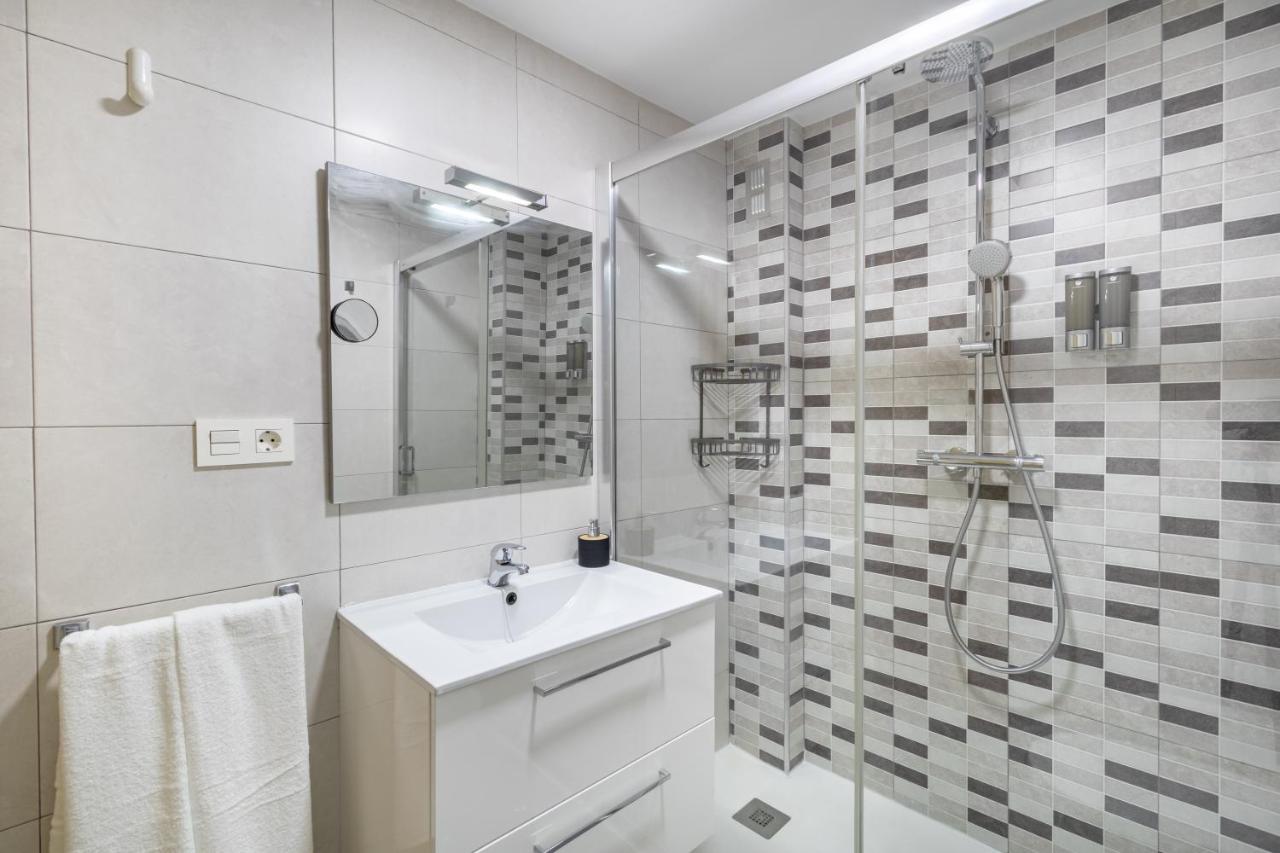 Bns Central Suites Гранада Экстерьер фото